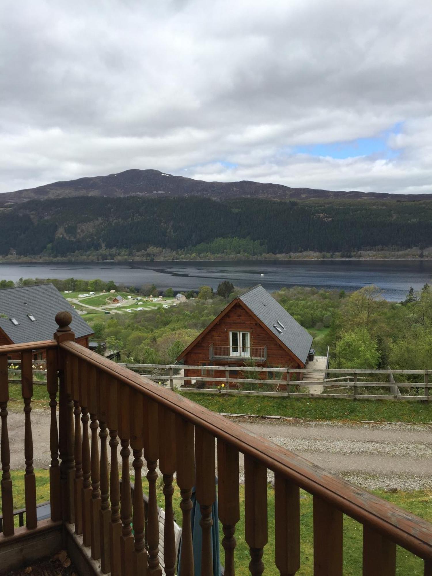 Lodges On Loch Ness Inverness Esterno foto