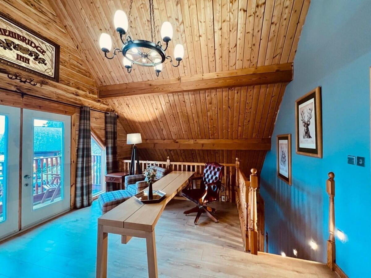 Lodges On Loch Ness Inverness Camera foto