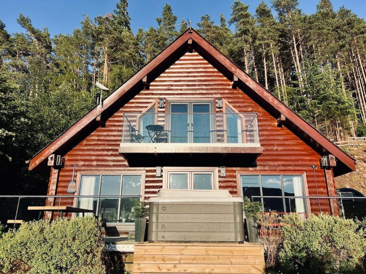 Lodges On Loch Ness Inverness Esterno foto