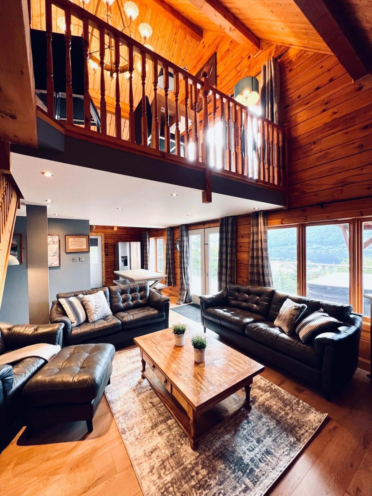 Lodges On Loch Ness Inverness Esterno foto