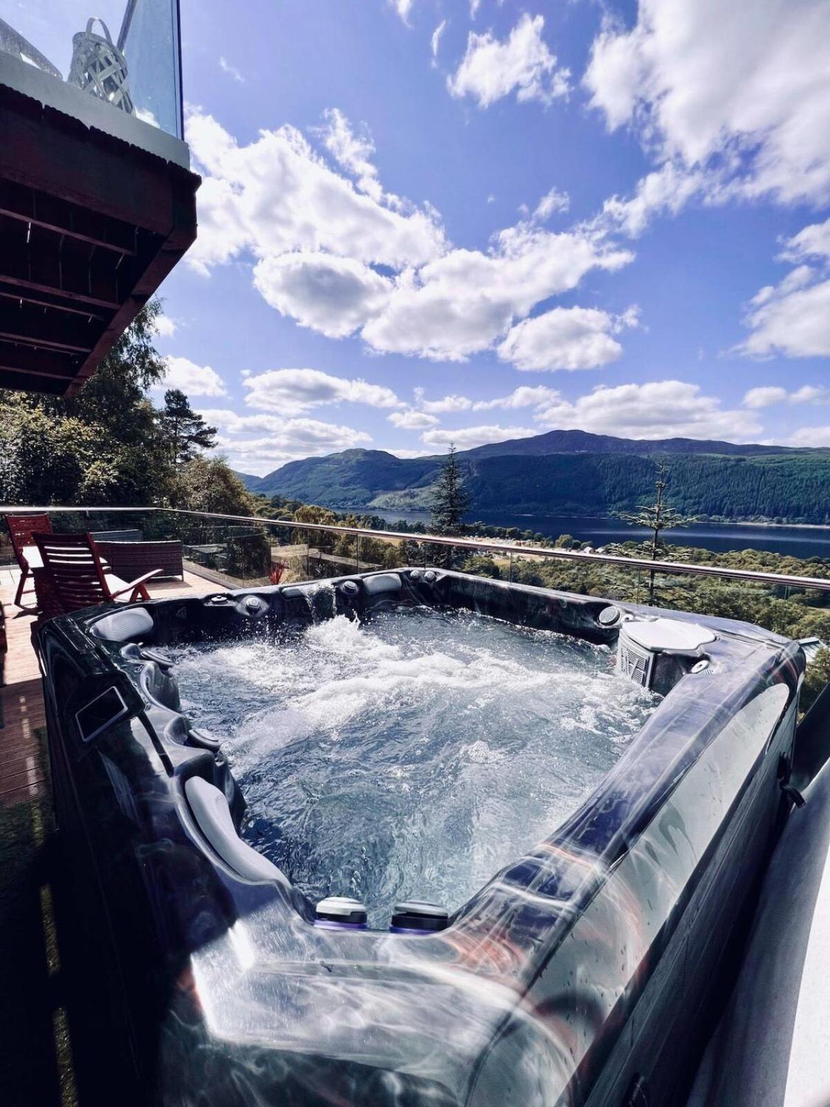 Lodges On Loch Ness Inverness Esterno foto